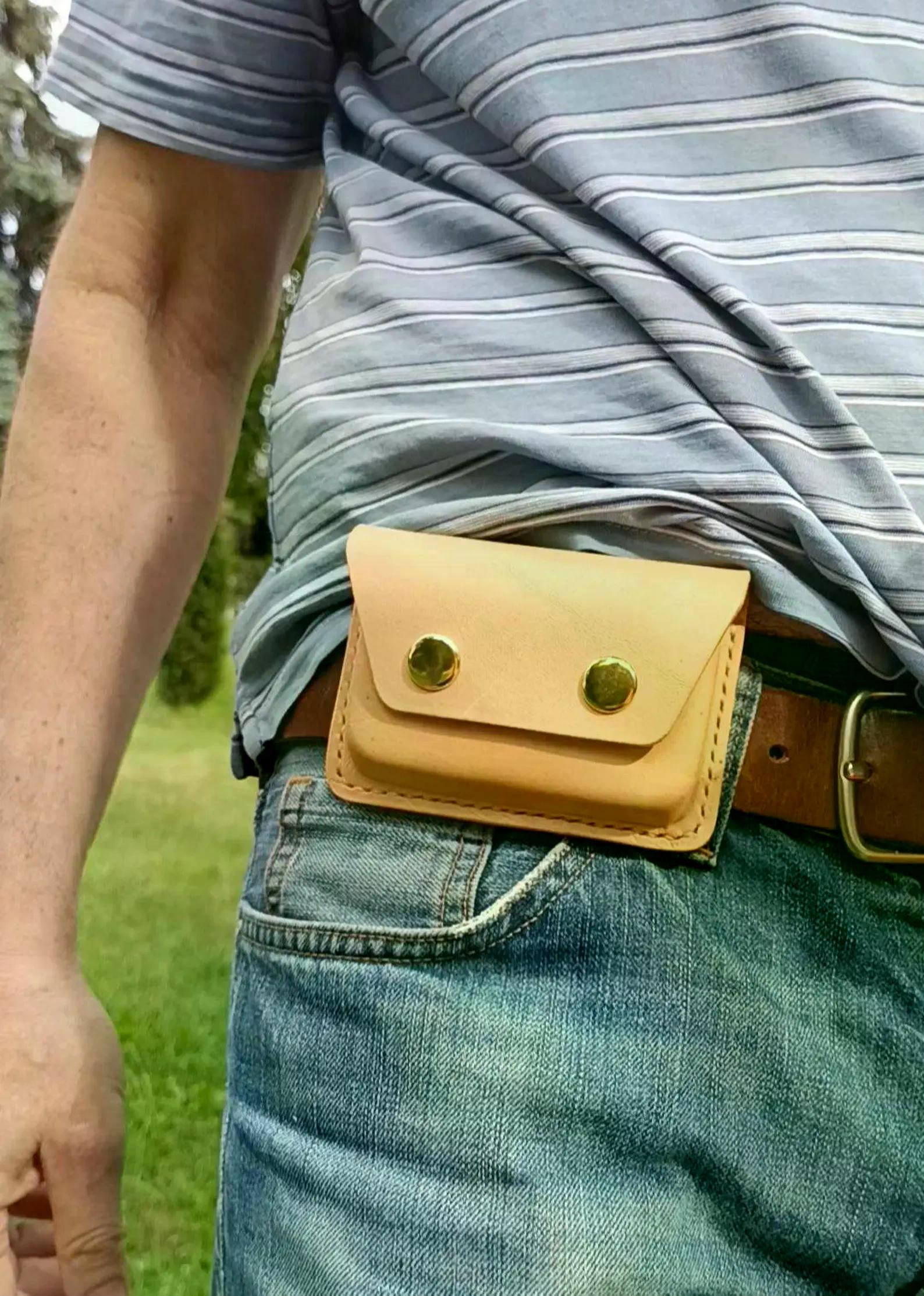 Horizontal Leather Belt Pouch